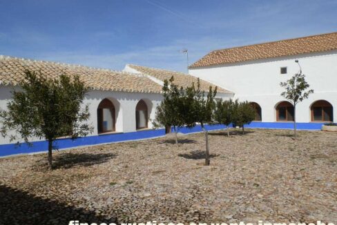 633_fincas-en-venta-066